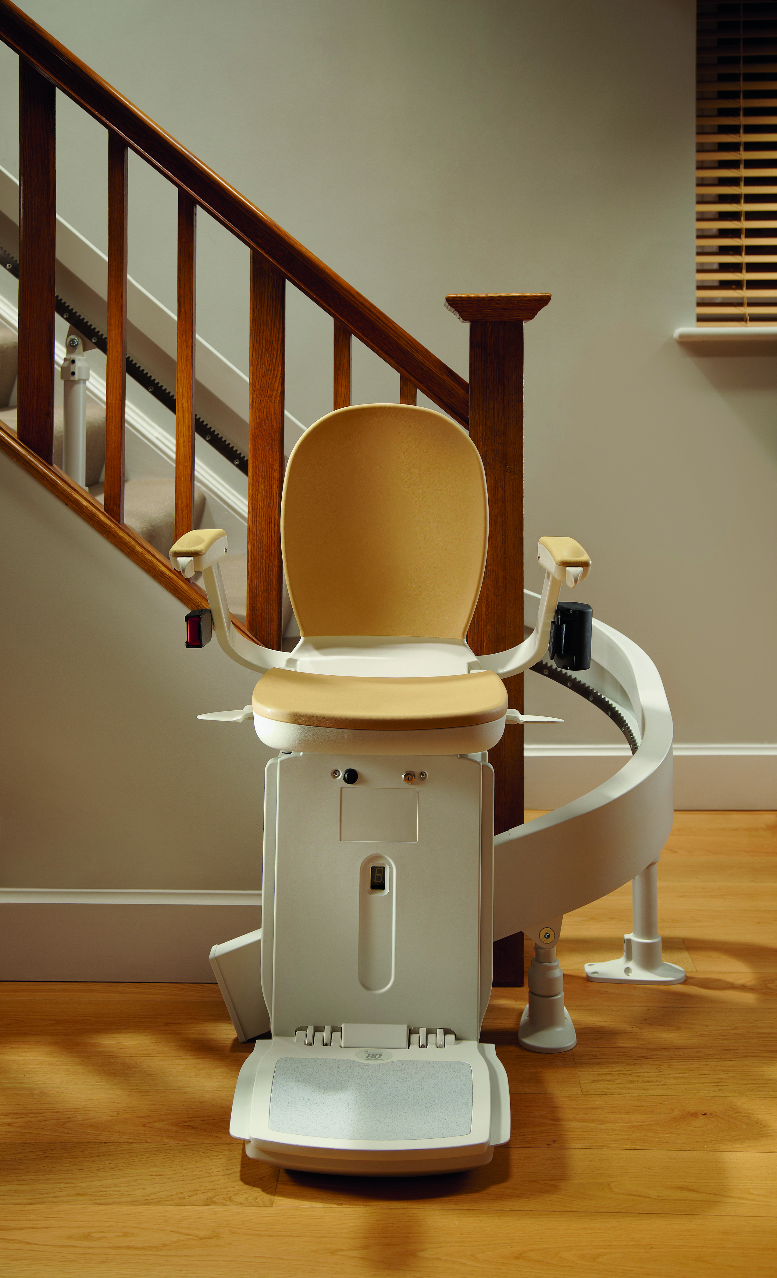 Monte-escalier Ivory