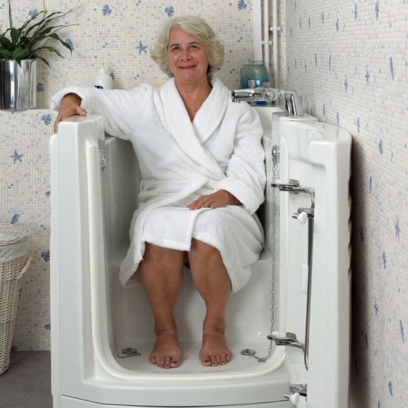 Installer une baignoire à porte à Épinal